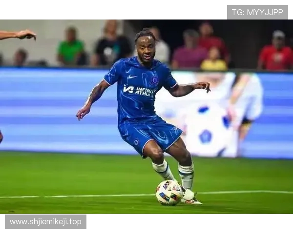 勒沃库森澄清传闻坚称与斯特林并无任何转会接触 勒沃库森澄清传闻坚称与斯特林并无任何转会接触