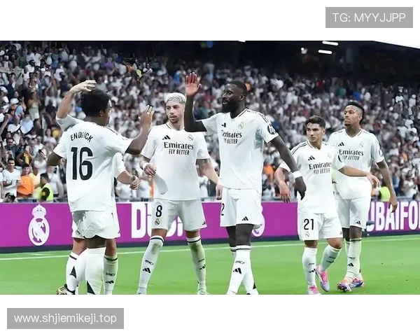 皇马主场迎战马赛伯纳乌周边将部署近两千名安保人员确保赛事安全